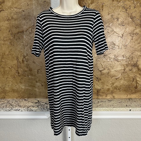 Eileen Fisher Dresses & Skirts - Eileen Fisher T-Shirt Dress Petite Small PS Black White Stripe Organic Linen